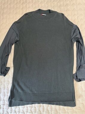 CLOSED Ribbed Knit Sweater in Charcoal Gray with Cotton Cuffed Sleeves.